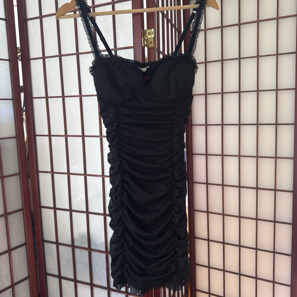 Garage Ruched Mini Dress Rose Detail Size M